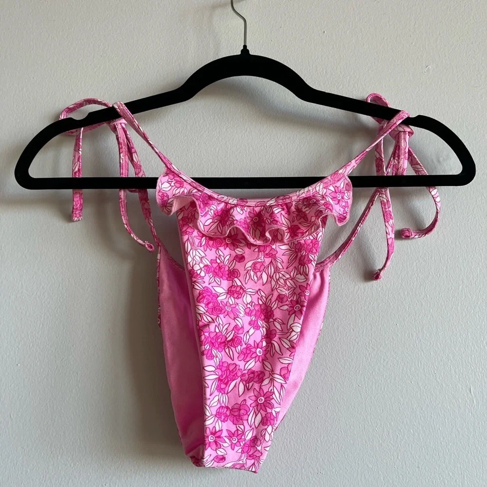 Frankie’s Bikinis Atlas ruffle bikini bottoms